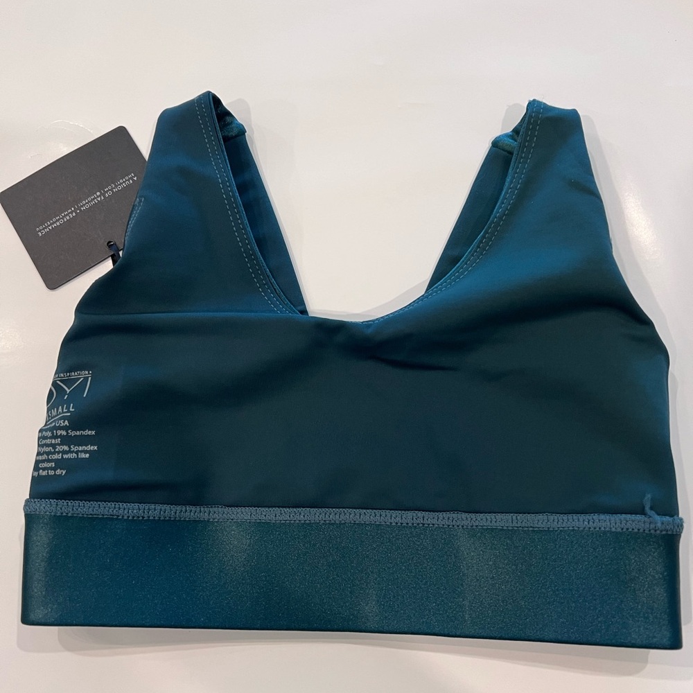 DYI Define Your Inspiration green high shine sports bra activewear x sma… - Picture 6 of 8